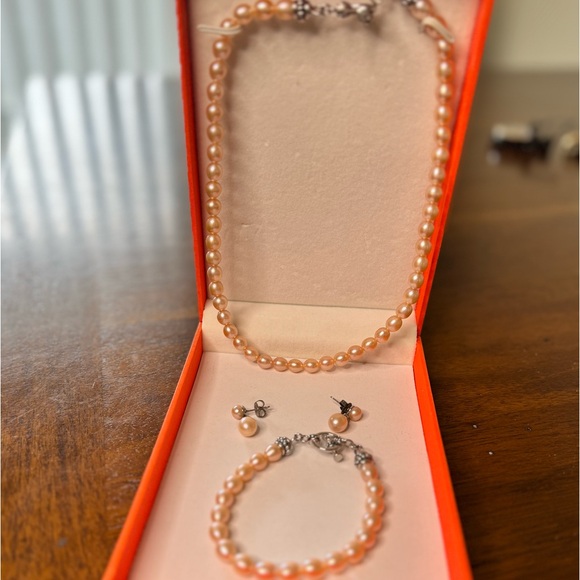 Mandarin Cultured pink pearl full set - Picture 1 of 3